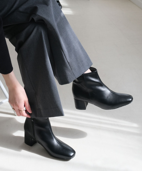 AmiAmi(アミアミ)の「【2024AW新改良!】スクエアトゥショートブーツ(ブーツ・レディース・ブラック/ブラウン/ダークブラウン/グレー/ブラック系その他/キャメル/ベージュ/ブラック系その他2/グレイッシュベージュ・LL/S/M/L)」の11枚目の写真