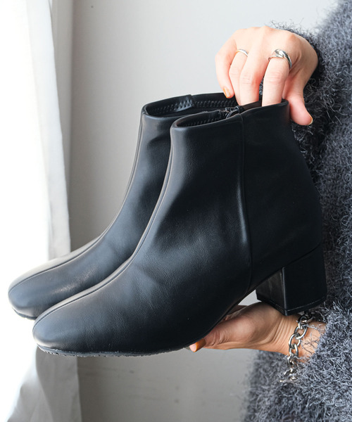 AmiAmi(アミアミ)の「【2024AW新改良!】スクエアトゥショートブーツ(ブーツ・レディース・ブラック/ブラウン/ダークブラウン/グレー/ブラック系その他/キャメル/ベージュ/ブラック系その他2/グレイッシュベージュ・LL/S/M/L)」の12枚目の写真