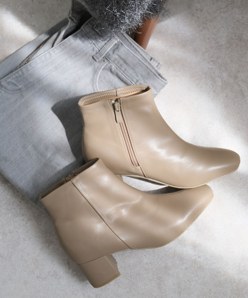 AmiAmi(アミアミ)の「【2024AW新改良!】スクエアトゥショートブーツ(ブーツ・レディース・ブラック/ブラウン/ダークブラウン/グレー/ブラック系その他/キャメル/ベージュ/ブラック系その他2/グレイッシュベージュ・LL/S/M/L)」の18枚目の写真