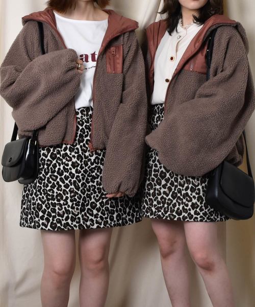 PairPair（ペアペア）の「フード付袖ボリュームボアブルゾン（ブルゾン・レディース・ベージュ/ライトベージュ/モカ・FREE）」の2枚目の写真