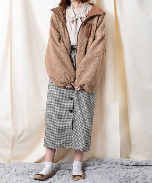 PairPair（ペアペア）の「フード付袖ボリュームボアブルゾン（ブルゾン・レディース・ベージュ/ライトベージュ/モカ・FREE）」の13枚目の写真