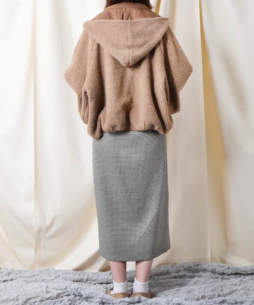 PairPair（ペアペア）の「フード付袖ボリュームボアブルゾン（ブルゾン・レディース・ベージュ/ライトベージュ/モカ・FREE）」の15枚目の写真