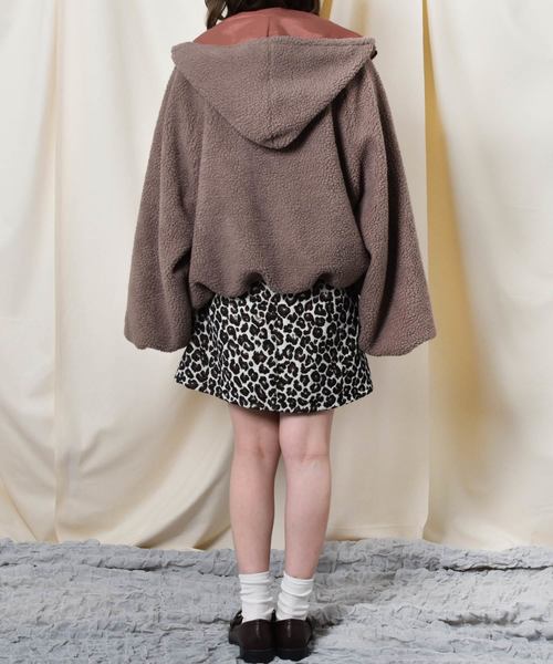 PairPair（ペアペア）の「フード付袖ボリュームボアブルゾン（ブルゾン・レディース・ベージュ/ライトベージュ/モカ・FREE）」の22枚目の写真