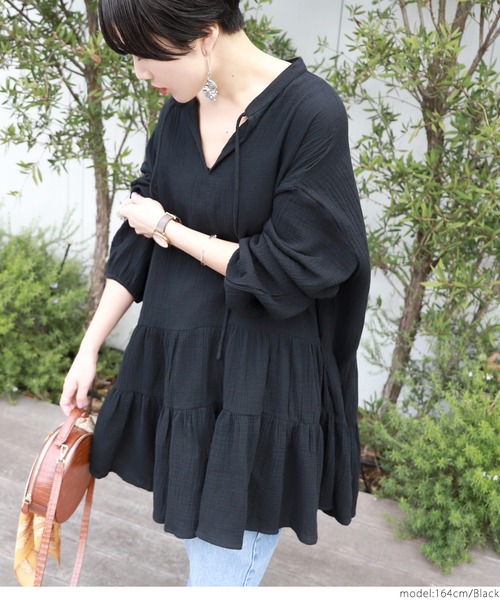 coca（coca）（コカ）の「キーネックたっぷりティアードチュニック（チュニック・レディース・ブラック・ONE SIZE）」の9枚目の写真