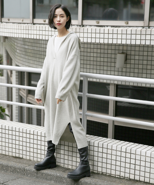 LOWRYS FARM（ローリーズファーム）の「イタリーフードワンピース　840734（ワンピース・レディース・グレー/ブラウン/ブラック・FREE）」の2枚目の写真