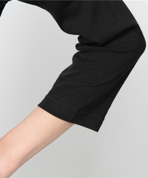 and it_（アンドイット）の「【日本製】シンプルカラー7分袖ロングカットソー（Tシャツ/カットソー・レディース・マスタード/ライトピンク/サーモンピンク/ワイン/オレンジ/ネイビー/ライトブルー/ブルーグリーン/ロイヤルブルー/パープル/ラベンダー/ブラック/チャコールグレー/杢グレー/ブラウン/オートミール/ライトカーキ/ホワイト/アイボリー/モカ・LARGE/X-LARGE/MEDIUM）」の22枚目の写真