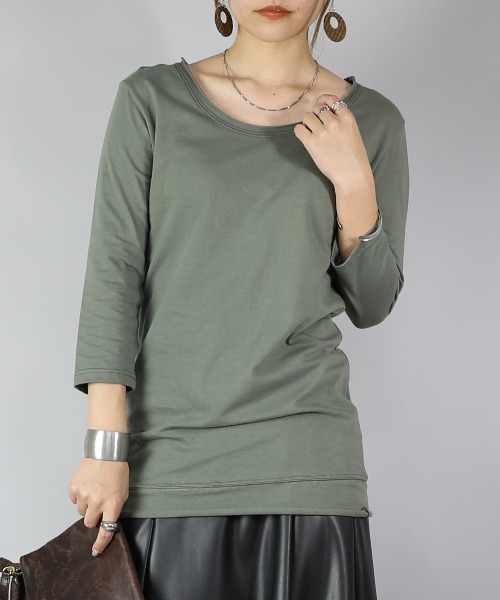 and it_（アンドイット）の「【日本製】シンプルカラー7分袖ロングカットソー（Tシャツ/カットソー・レディース・マスタード/ライトピンク/サーモンピンク/ワイン/オレンジ/ネイビー/ライトブルー/ブルーグリーン/ロイヤルブルー/パープル/ラベンダー/ブラック/チャコールグレー/杢グレー/ブラウン/オートミール/ライトカーキ/ホワイト/アイボリー/モカ・LARGE/X-LARGE/MEDIUM）」の10枚目の写真
