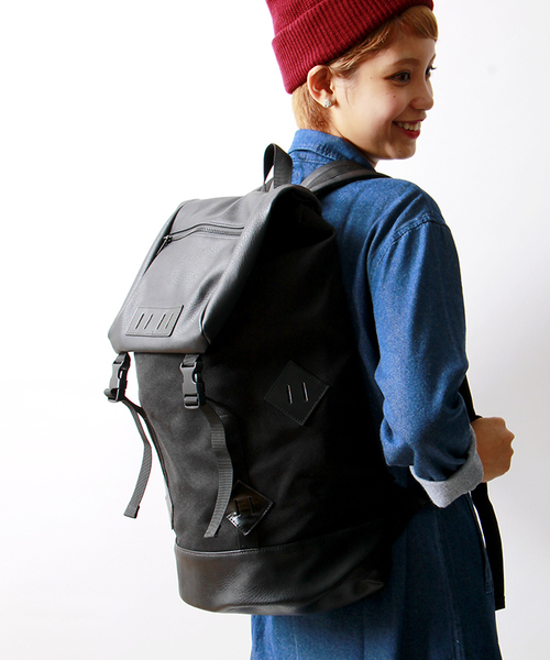 WEGO（ウィゴー）の「WEGO/フェイクレザーコンビバックパック（バックパック/リュック・メンズ・ブラック/グレー/ブルー・FREE）」の2枚目の写真