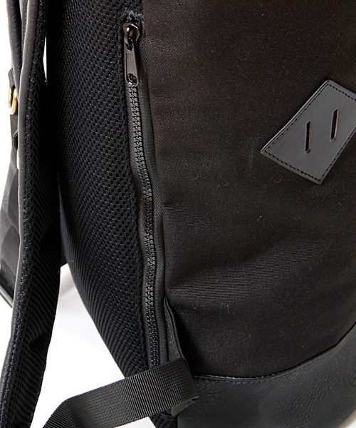 WEGO（ウィゴー）の「WEGO/フェイクレザーコンビバックパック（バックパック/リュック・メンズ・ブラック/グレー/ブルー・FREE）」の13枚目の写真