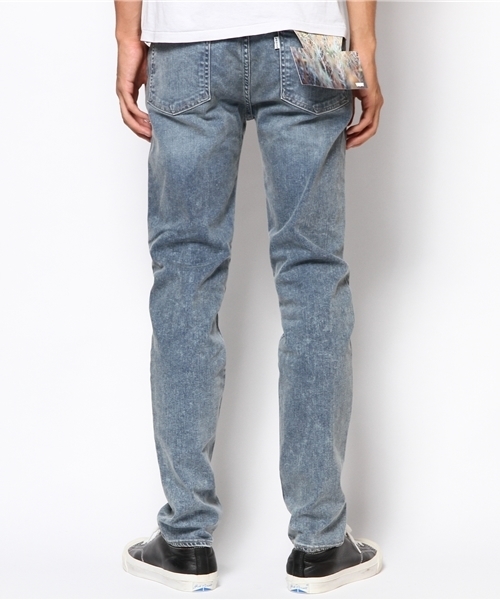 BEAMS(ビームス)の「LEVIS CALIFORNIA / 5ポケットスリム リジッド/ライト(デニムパンツ・メンズ・サックスブルー/インディゴブルー・28inch/34inch/30inch/32inch)」の4枚目の写真