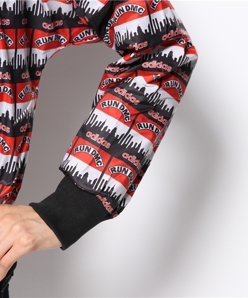 adidas（アディダス）の「adidas Originals×RUN DMC W WB RUN