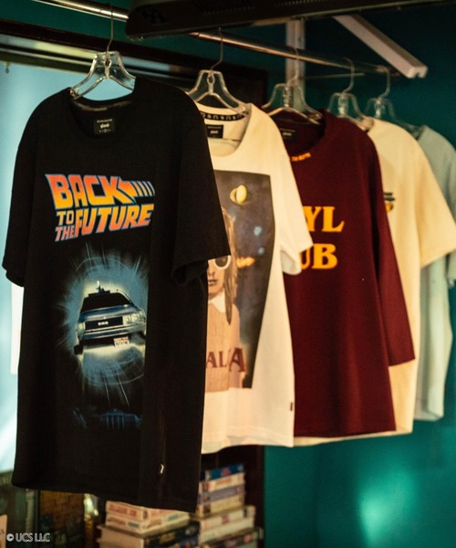 glamb(グラム)の「BACK TO THE FUTURE CS / バックトゥーザフューチャーカットソー(Tシャツ/カットソー・メンズ・ブラック・1/2/3/0/4)」の9枚目の写真