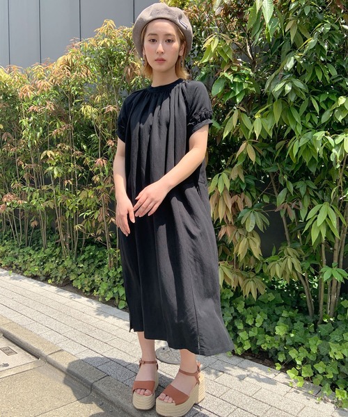 MILKFED.（ミルクフェド）の「GATHERED NECK DRESS（ワンピース・レディース・オレンジ/ブラウン/ブラック・ONE SIZE）」の13枚目の写真