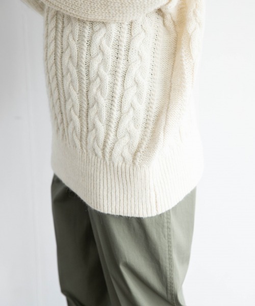 LOWRYS FARM(ローリーズファーム)の「MIXケーブルプルオーバー 918843(ニット/セーター・レディース・オフホワイト/ベージュ/ピンク・FREE)」の18枚目の写真