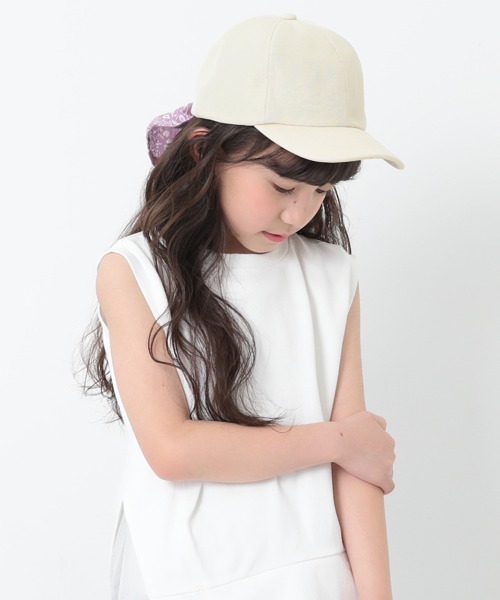 devirock（デビロック）の「ネックカバーリボンキャップ（キャップ・キッズ・キナリ/ブラック/ベージュ・52/54/56）」の2枚目の写真