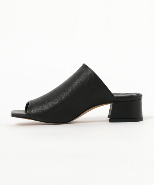 Ray BEAMS（レイビームス）の「Ray BEAMS / スクエアトゥ レザー サンダル（サンダル・レディース・ブラック/グリーン系その他2・24/24.5/23.5/25/23）」の8枚目の写真