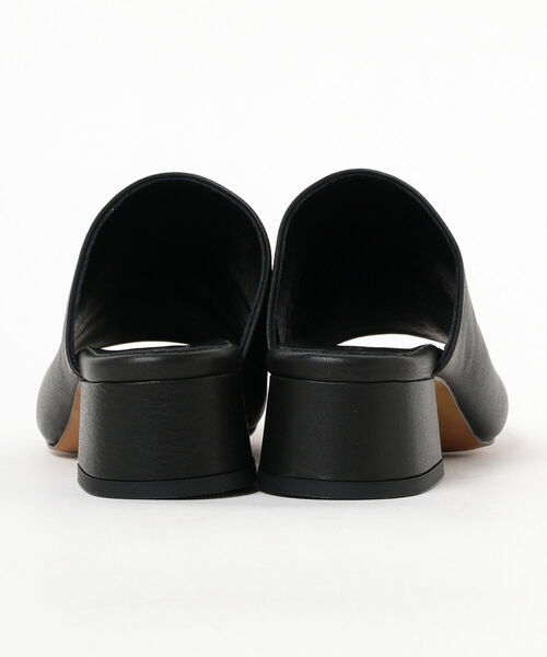 Ray BEAMS（レイビームス）の「Ray BEAMS / スクエアトゥ レザー サンダル（サンダル・レディース・ブラック/グリーン系その他2・24/24.5/23.5/25/23）」の11枚目の写真