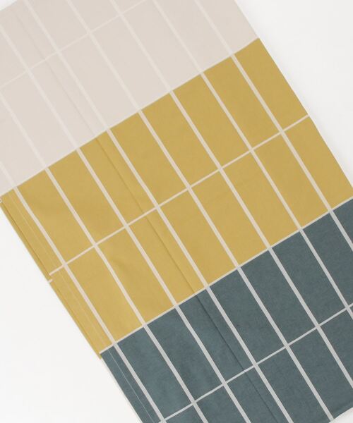 marimekko（マリメッコ）の「TIILISKIVI / TABLECLOTH 156X280cm