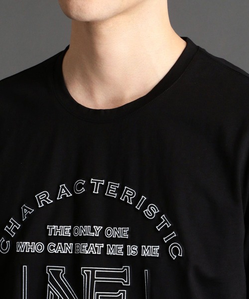 NICOLE CLUB FOR MEN（ニコルクラブフォーメン）の「エンボスロゴプリント5分袖Tシャツ（Tシャツ/カットソー・メンズ・ブラック/ホワイト/ボルドー・MEDIUM/LARGE/X-LARGE）」の9枚目の写真