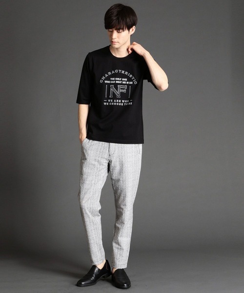 NICOLE CLUB FOR MEN（ニコルクラブフォーメン）の「エンボスロゴプリント5分袖Tシャツ（Tシャツ/カットソー・メンズ・ブラック/ホワイト/ボルドー・MEDIUM/LARGE/X-LARGE）」の4枚目の写真