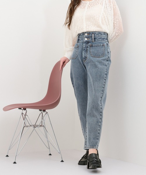 kicuri（キクリ）の「【低身長向けSサイズ有】ハイウエストテーパードデニムパンツ（デニムパンツ・レディース・ブラック/サックスブルー・SMALL/X-SMALL）」の4枚目の写真