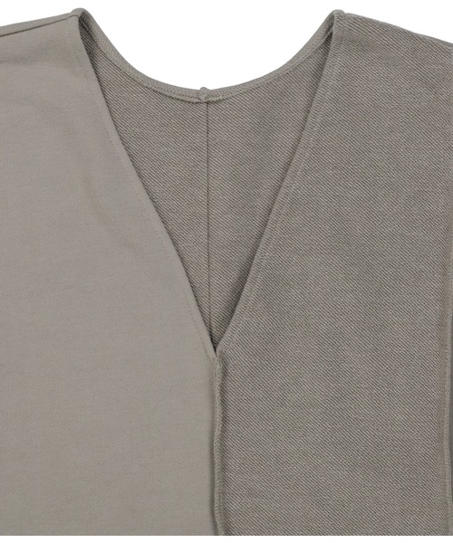 SPINNS(スピンズ)の「【2WAY仕様】切替ベスト(ベスト・レディース・カーキ/グレイッシュベージュ/ライトブルーグレー・ONESIZE)」の18枚目の写真