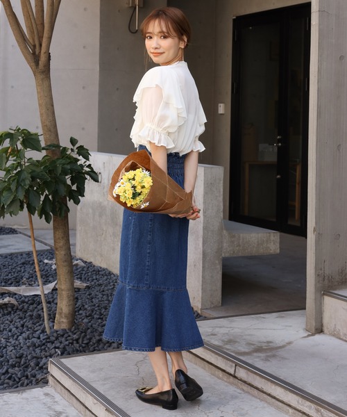 one after another NICE CLAUP(ワンアフターアナザーナイスクラップ)の「ボウタイ肩フリルブラウス(シャツ/ブラウス・レディース・チャコールグレー/アイボリー/ホワイト系その他・FREE)」の14枚目の写真