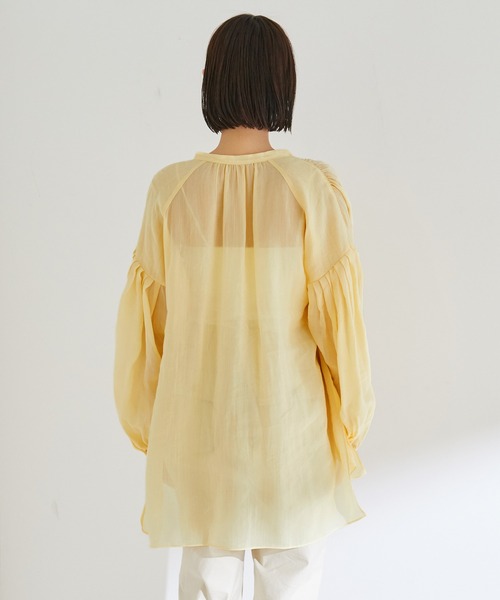 ROPE'（ロペ）の「【洗える】ローンボリュームスリーブタックブラウス（シャツ/ブラウス・レディース・ホワイト/グレー/イエロー・38）」の19枚目の写真