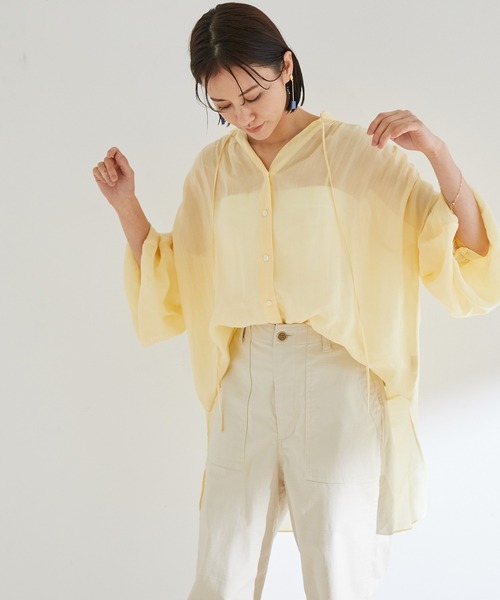 ROPE'（ロペ）の「【洗える】ローンボリュームスリーブタックブラウス（シャツ/ブラウス・レディース・ホワイト/グレー/イエロー・38）」の18枚目の写真