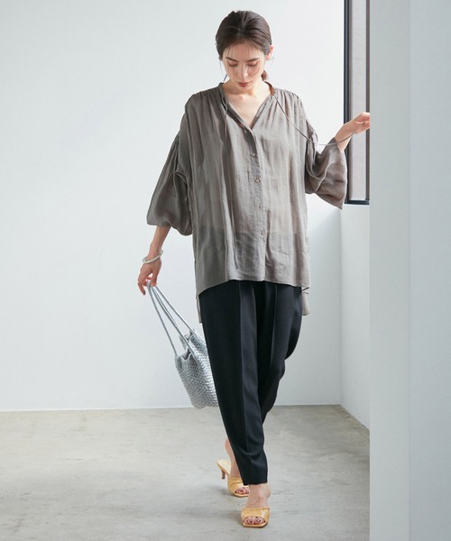 ROPE'（ロペ）の「【洗える】ローンボリュームスリーブタックブラウス（シャツ/ブラウス・レディース・ホワイト/グレー/イエロー・38）」の15枚目の写真