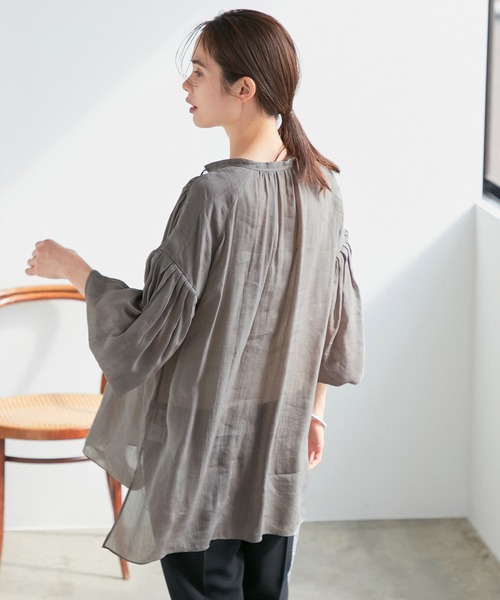 ROPE'（ロペ）の「【洗える】ローンボリュームスリーブタックブラウス（シャツ/ブラウス・レディース・ホワイト/グレー/イエロー・38）」の6枚目の写真