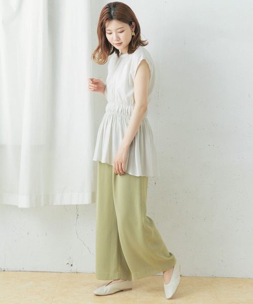 URBAN RESEARCH ROSSO(アーバンリサーチロッソ)の「バックリボンシャーリングブラウス(シャツ/ブラウス・レディース・オフホワイト/ミント/ダークブラウン・FREE)」の17枚目の写真