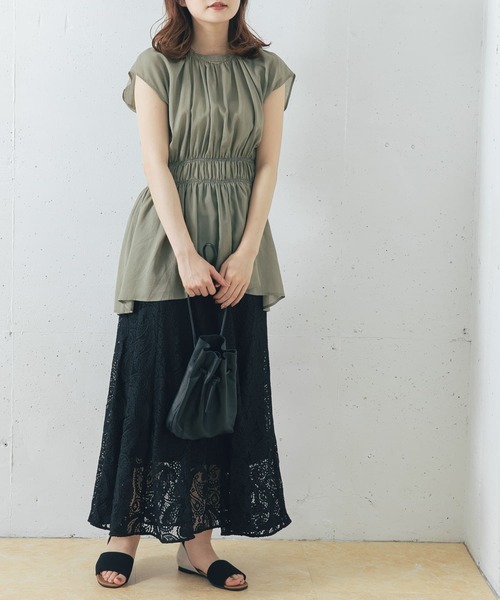 URBAN RESEARCH ROSSO(アーバンリサーチロッソ)の「バックリボンシャーリングブラウス(シャツ/ブラウス・レディース・オフホワイト/ミント/ダークブラウン・FREE)」の15枚目の写真