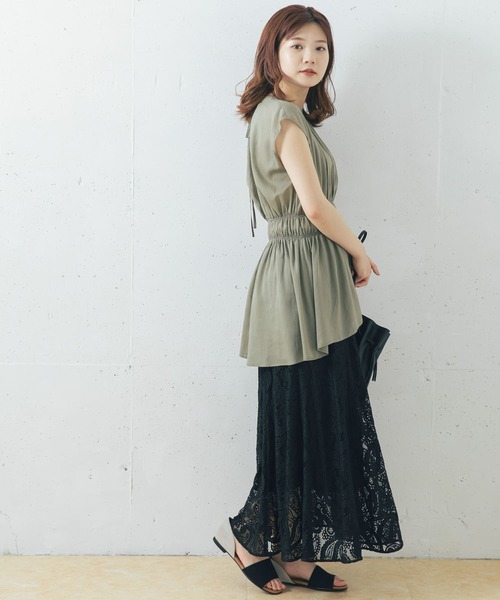 URBAN RESEARCH ROSSO(アーバンリサーチロッソ)の「バックリボンシャーリングブラウス(シャツ/ブラウス・レディース・オフホワイト/ミント/ダークブラウン・FREE)」の5枚目の写真