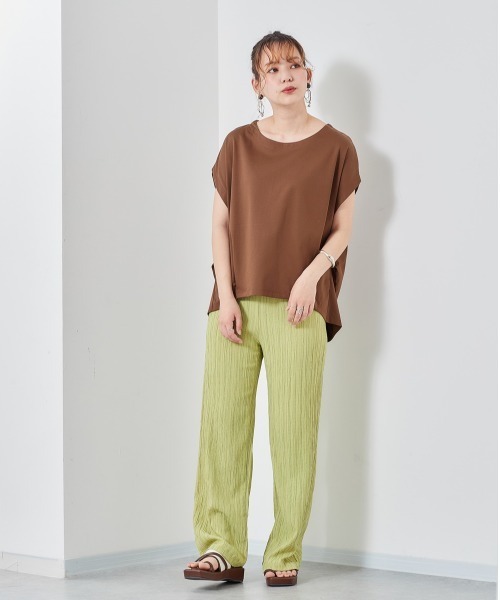 e.r.g*（イーアールジー）の「シルケットバックタックＴｅｅ（Tシャツ/カットソー・レディース・オフホワイト/ブラック/イエロー/グリーン/ブラウン/グレー・M）」の15枚目の写真