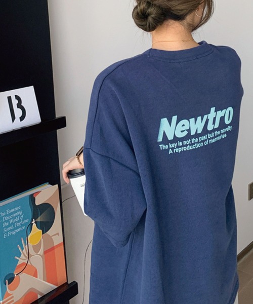 meJane(ミージェーン)の「NewtroロゴプリントビックシルエットラグランTシャツ【ZOZOTOWN限定】(Tシャツ/カットソー・レディース・ネイビー/ピンク/オートミール・FREE)」の11枚目の写真