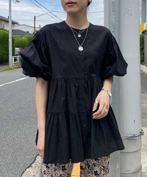 AS KNOW AS PINKY（アズノゥアズピンキー）の「ボリュームティアード半袖ブラウス（シャツ/ブラウス・レディース・オフホワイト/ブラック・FREE）」の2枚目の写真