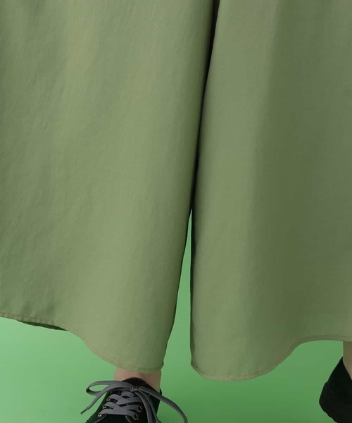 Jocomomola(ホコモモラ)の「麻調フレアワイドパンツ(その他パンツ・レディース・ライトブルー/グリーン・42/40)」の9枚目の写真
