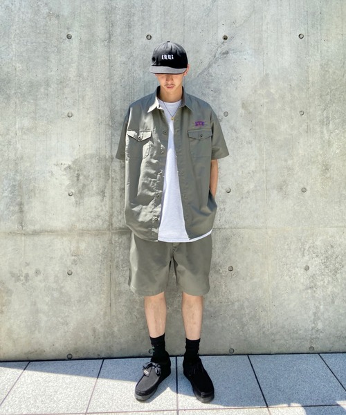 WHO'S WHO gallery（フーズフーギャラリー）の「【KOOKY'N/クーキー】サファリツイルシャツ（シャツ/ブラウス・メンズ・ブラック/ベージュ/カーキ/インディゴブルー・FREE）」の7枚目の写真