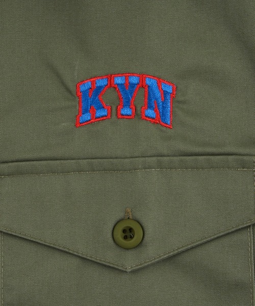 WHO'S WHO gallery（フーズフーギャラリー）の「【KOOKY'N/クーキー】サファリツイルシャツ（シャツ/ブラウス・メンズ・ブラック/ベージュ/カーキ/インディゴブルー・FREE）」の15枚目の写真