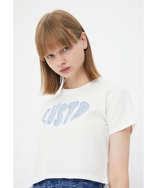 LUVISTRUE(ラヴイズトゥルー)の「『LUV IS TRUE/ラブ イズ トゥルー』GV APPLIQUE CROP TEE/ アップリケ クロップド丈 Tシャツ(Tシャツ/カットソー・レディース・ブラック/ホワイト・FREE)」の11枚目の写真