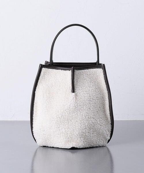 the dilettante(ザ・ディレッタント)の「【別注】<the dilettante(ディレッタント)>PENTA ボア ショルダーバッグ(ショルダーバッグ・レディース・オフホワイト・FREE)」の2枚目の写真