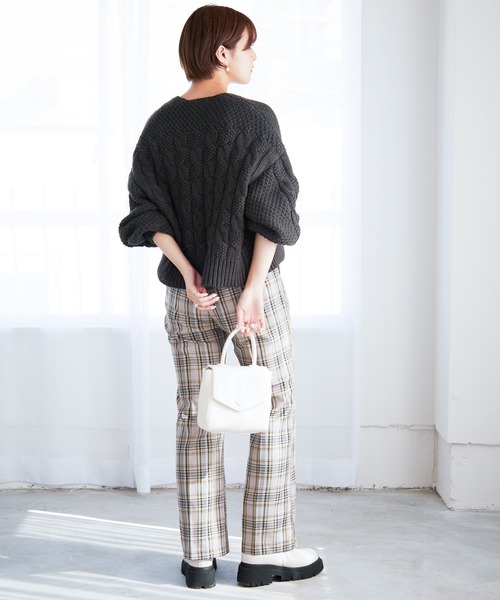 Heather（ヘザー）の「スリムフィットガラフレアパンツ 215611（その他パンツ・レディース・グレー系その他/ブラウン系その他/イエロー系その他・S/M）」の8枚目の写真