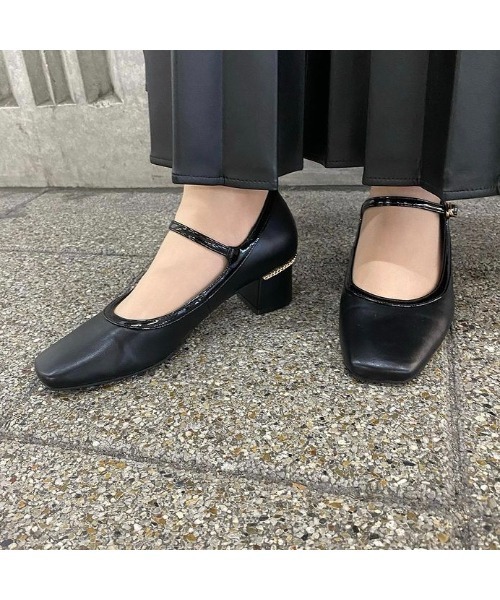 JELLY BEANS(ジェリービーンズ)の「パイピングストラップパンプス(204-42718)JELLY BEANS(ジェリービーンズ)(パンプス・レディース・チェック/ブラック/グレイッシュベージュ・23.5/24/22.5/23/24.5)」の8枚目の写真