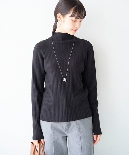 haco!(ハコ)の「色違いで欲しくなる!付かず離れずほどよいフィット感が便利なシンプルリブニット(ニット/セーター・レディース・ブラック/アイボリー/グリーン・MEDIUM/X-LARGE/LARGE)」の16枚目の写真