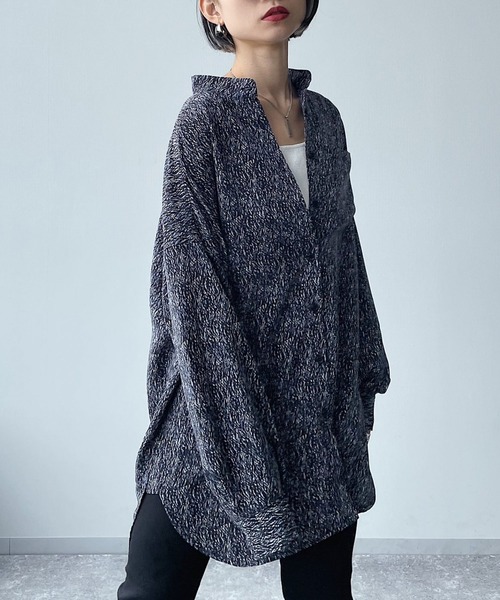 PAGEBOY（ページボーイ）の「ニュアンスプリントチュニックシャツ（Tシャツ/カットソー・レディース・ブラック/オフホワイト・FREE）」の2枚目の写真