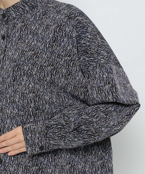 PAGEBOY（ページボーイ）の「ニュアンスプリントチュニックシャツ（Tシャツ/カットソー・レディース・ブラック/オフホワイト・FREE）」の18枚目の写真