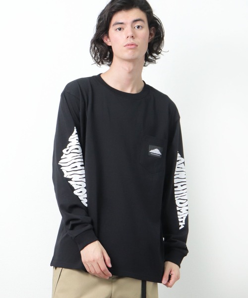 MOUNTAIN SMITH（マウンテンスミス）の「【 MOUNTAIN SMITH / マウンテンスミス 】袖プリント ロングスリーブTシャツ ロンT 長袖ポケットTシャツ ポケT（Tシャツ/カットソー・メンズ・グレー/ブラック/ベージュ/ブラウン/ホワイト・L/XL/M）」の3枚目の写真