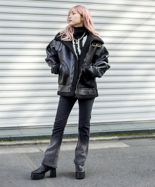 RASVOA(ラスボア)の「【WEB限定】グラデーションパンツ(その他パンツ・レディース・ブラック・M/S)」の18枚目の写真