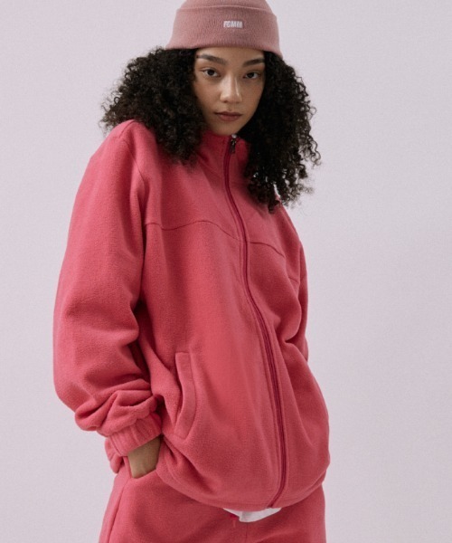 FCMM（エフシーエムエム）の「CLUB FLEECE ZIP-UP JACKET／クラブフリースジップアップジャケット（その他アウター・メンズ・ライトブルー/ミント/ベージュ/ピンク/ブラック/グレイッシュブルー・MEDIUM/LARGE）」の6枚目の写真